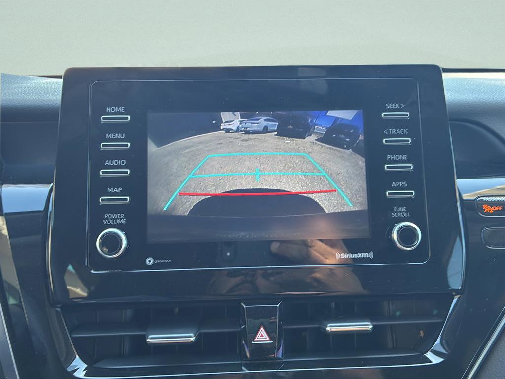 Used 2021 Toyota Camry LE FWD image 30