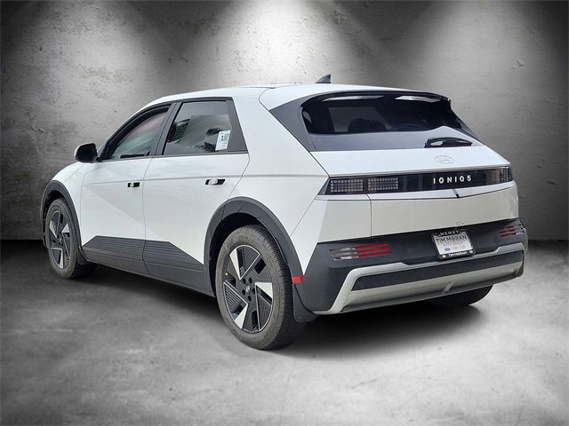 New 2026 Hyundai Ioniq 5 SE image 4