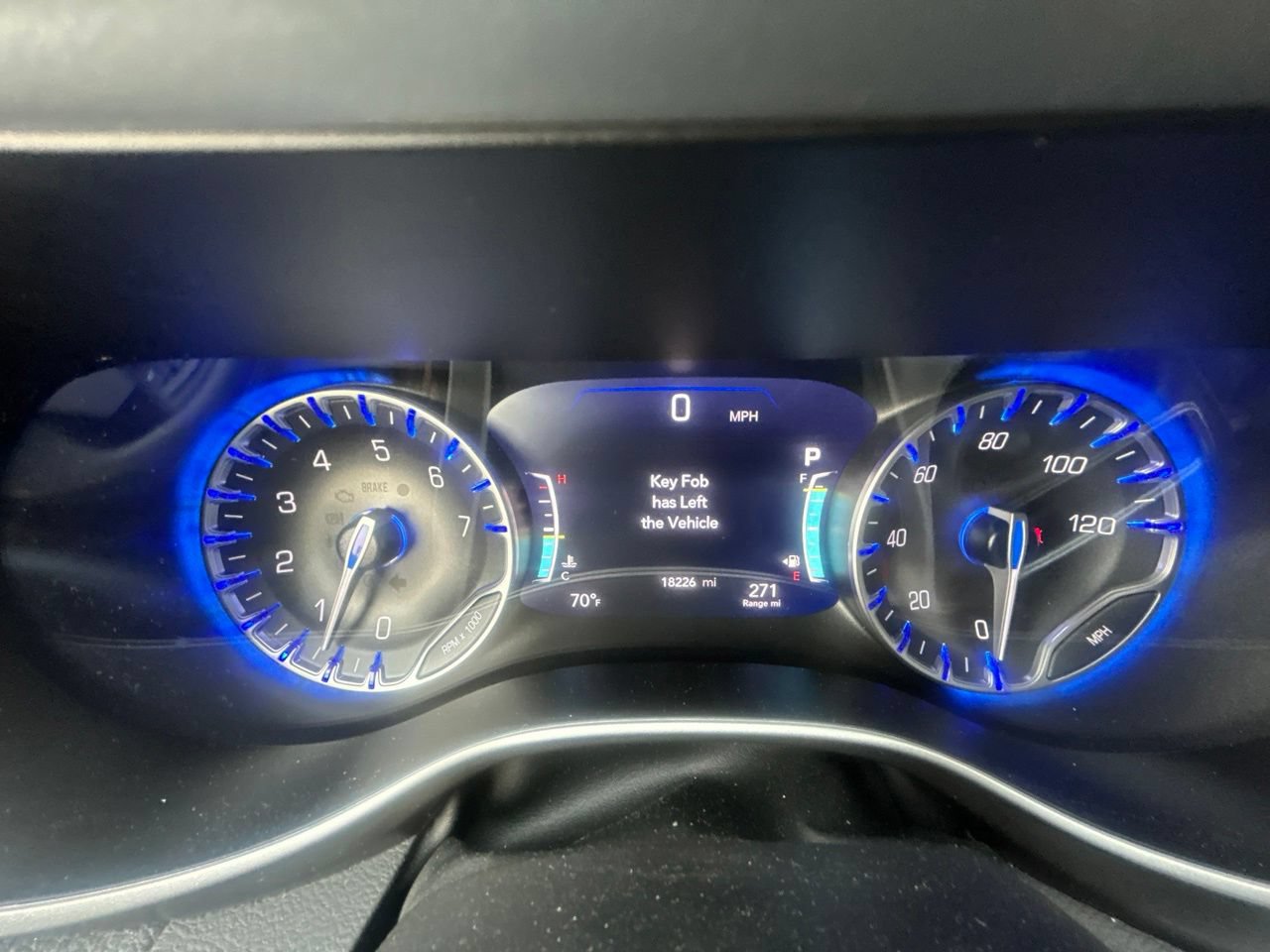 Used 2024 Chrysler Pacifica Touring-L w/ Uconnect Theater Family Group FWD image 22