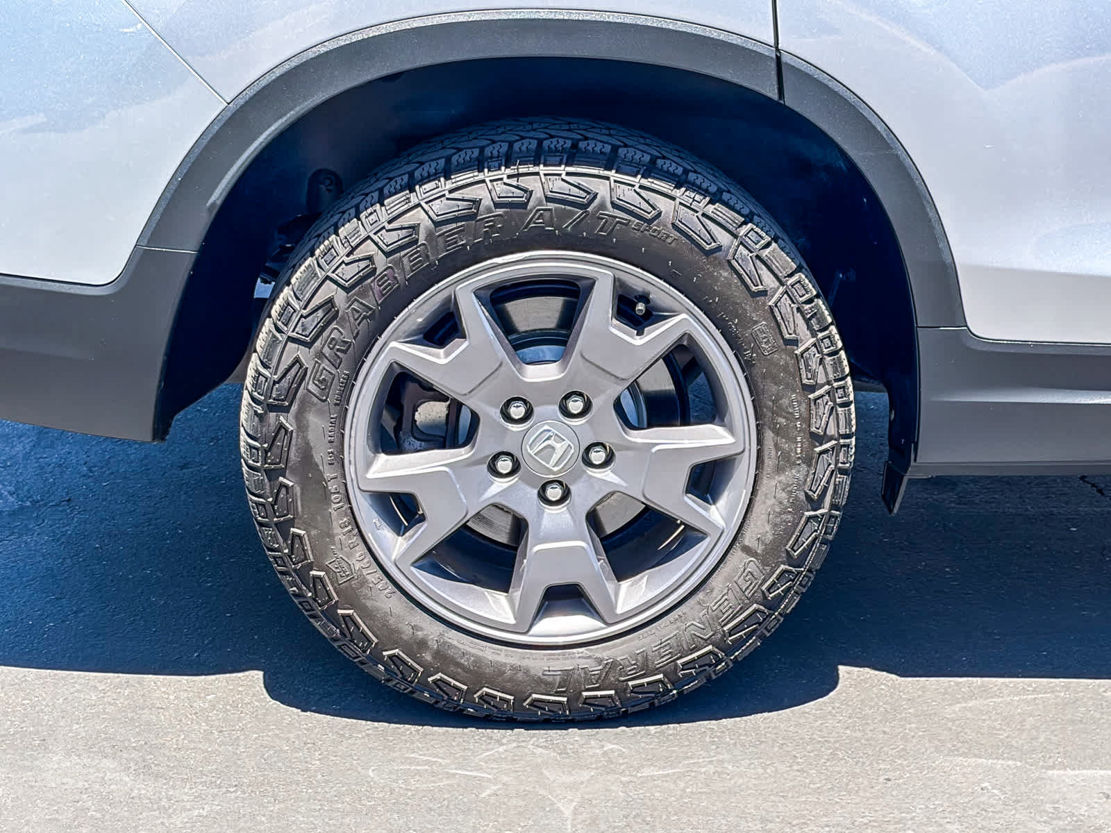 Used 2024 Honda Passport TrailSport image 10