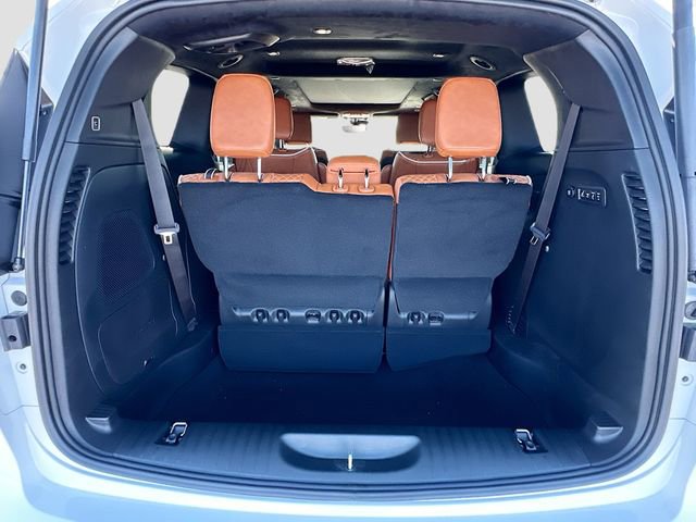 New 2026 Chrysler Pacifica Pinnacle w/ Trailer Tow Group image 5