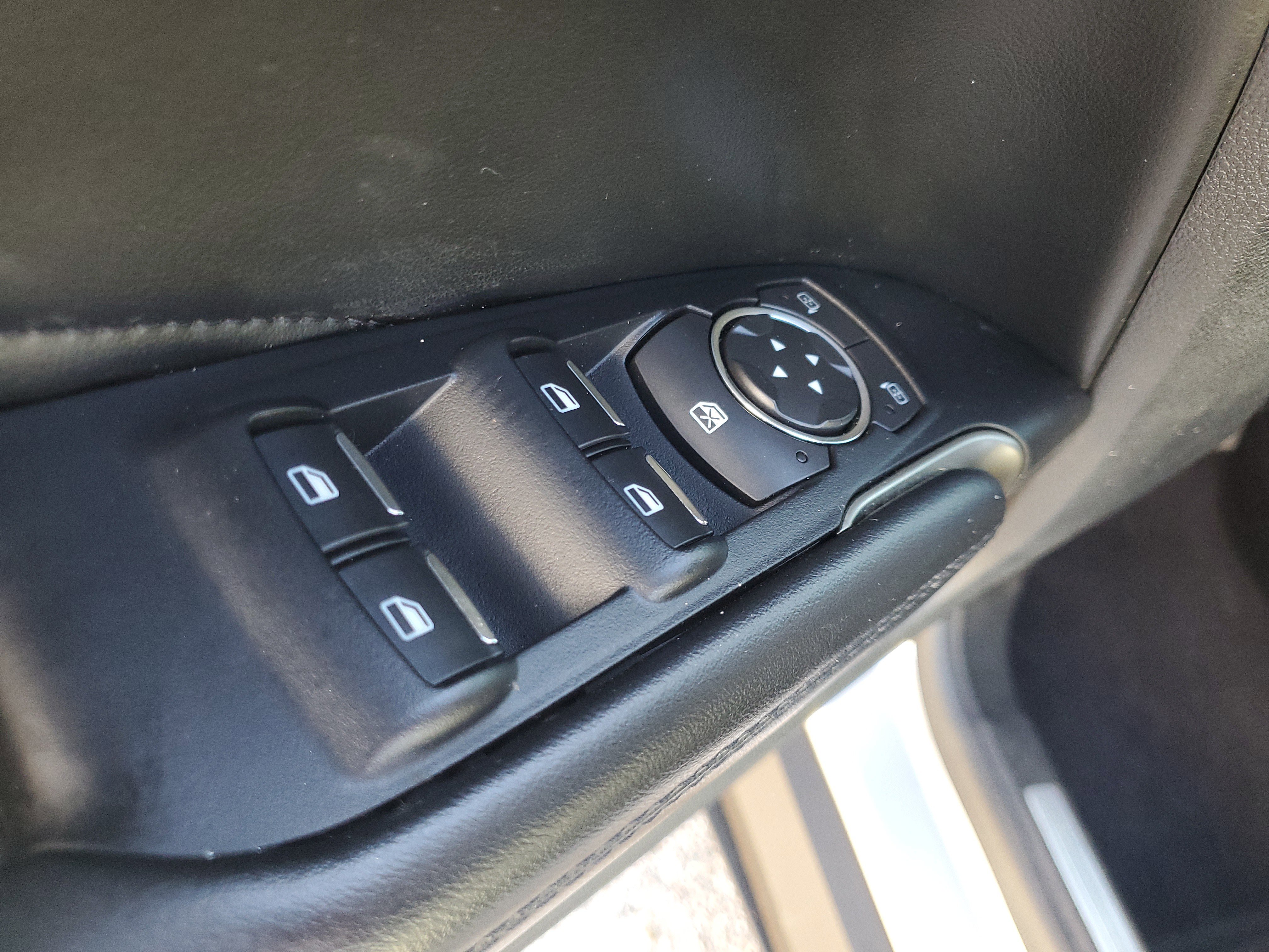 Used 2018 Lincoln MKC Premiere image 15