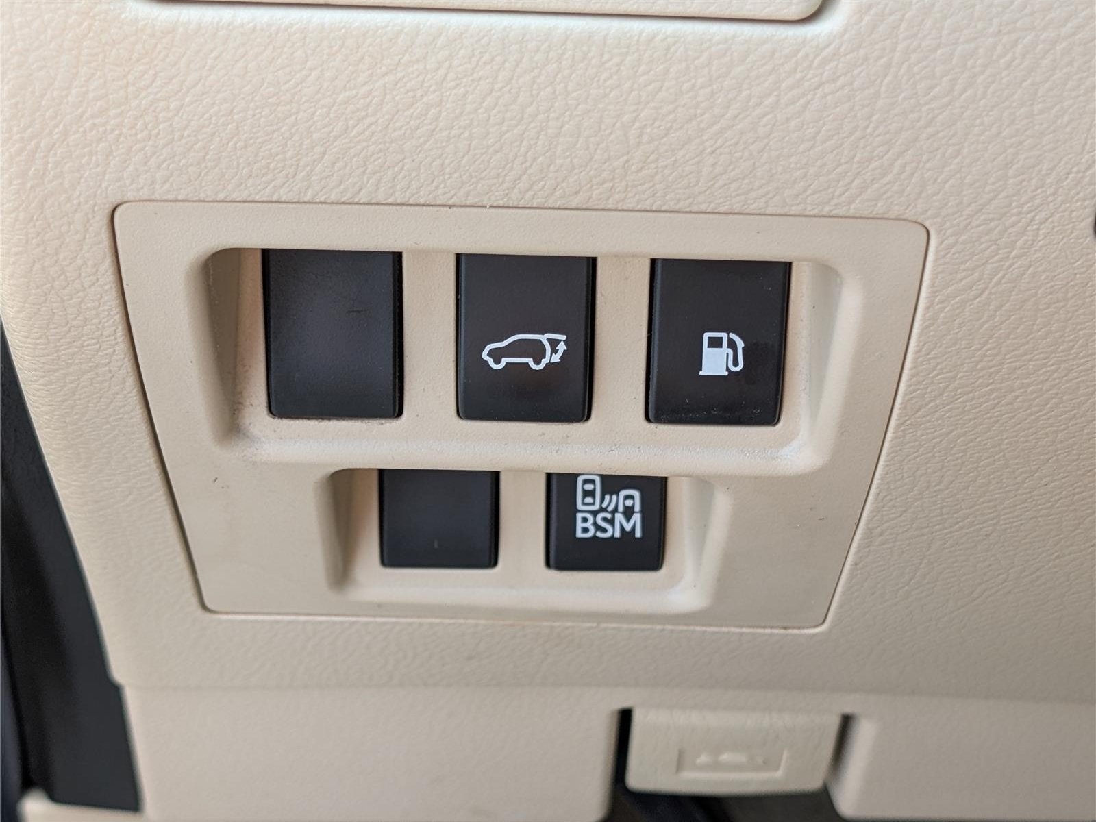 Used 2013 Lexus RX 350 AWD w/ Navigation Pkg image 20