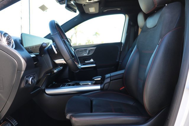 Used 2023 Mercedes-Benz GLA 250 image 11