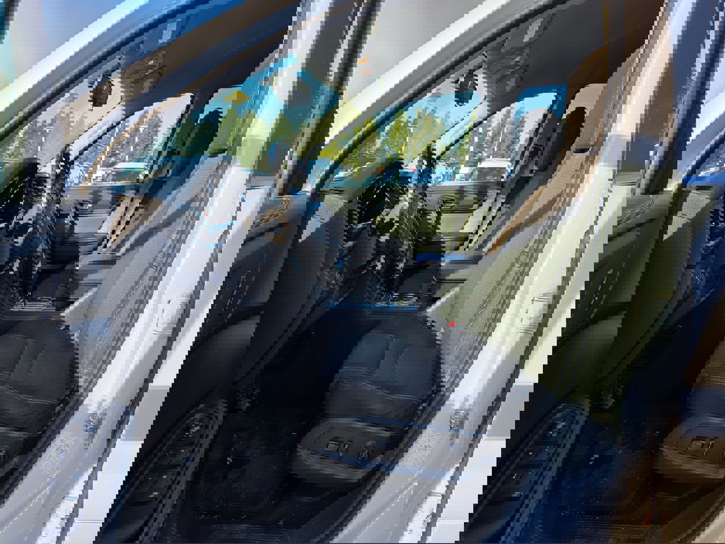 Used 2016 Chevrolet Traverse LT image 19