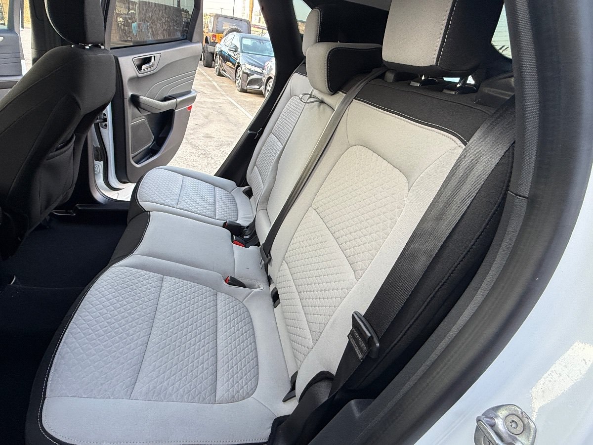 Used 2023 Ford Escape Active w/ Tech Pack #1 FWD image 18