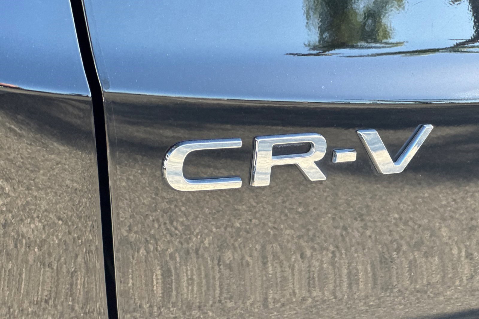 Used 2025 Honda CR-V LX image 22