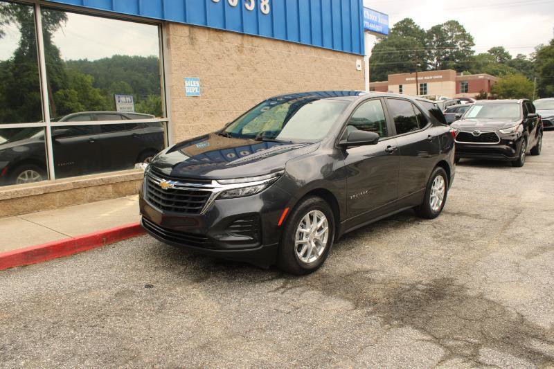 Used 2022 Chevrolet Equinox LS FWD image 3