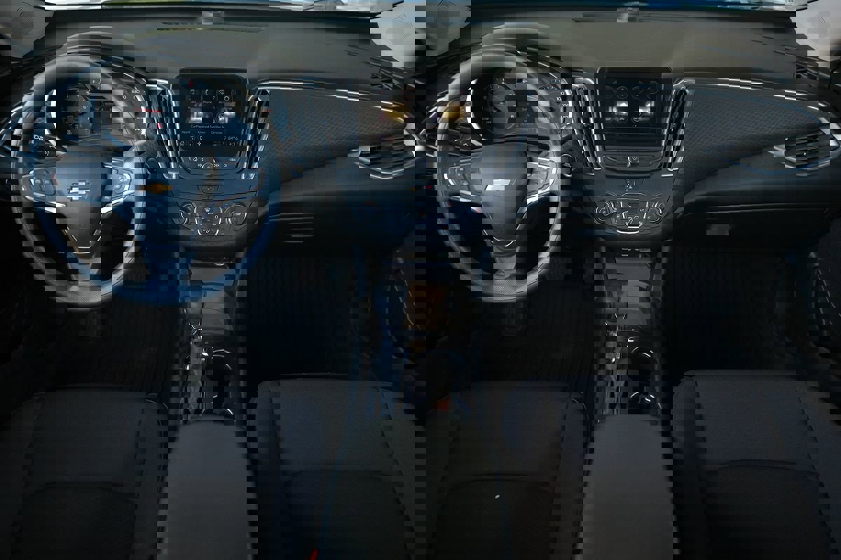 Used 2022 Chevrolet Malibu LS image 19