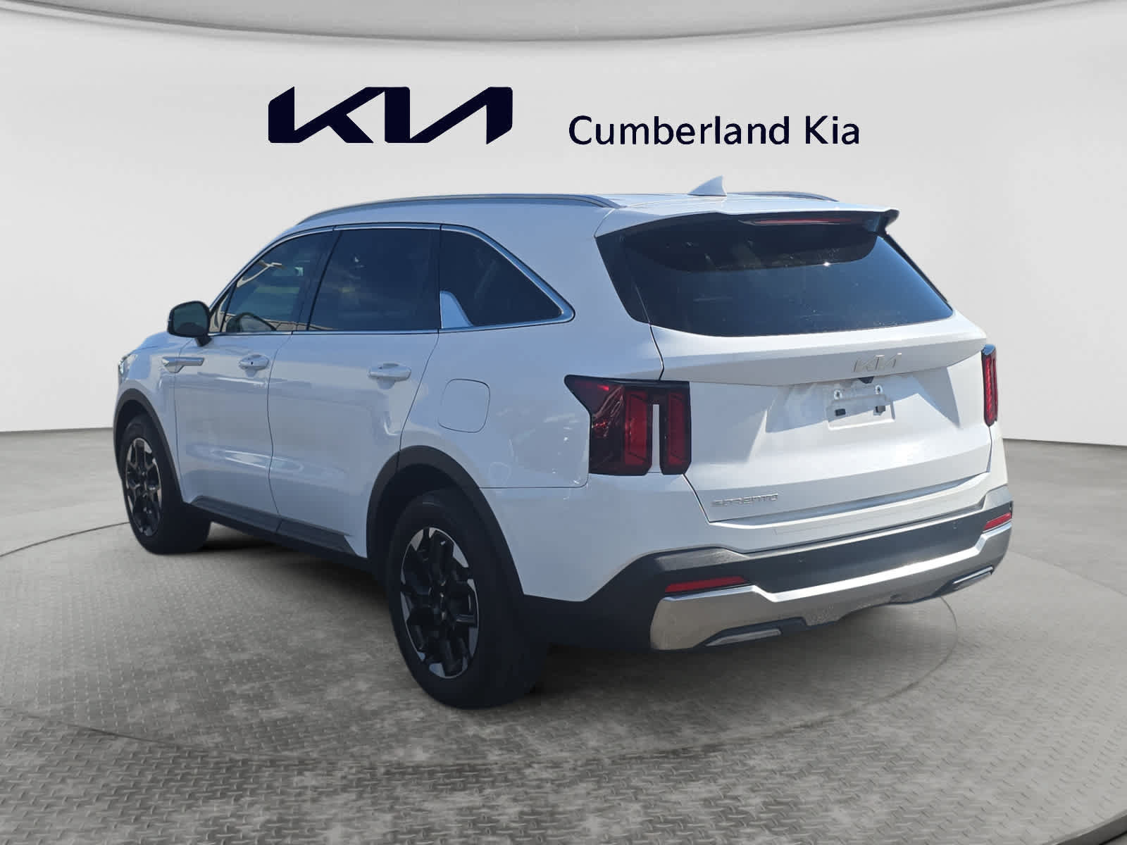 Used 2025 Kia Sorento S FWD image 3