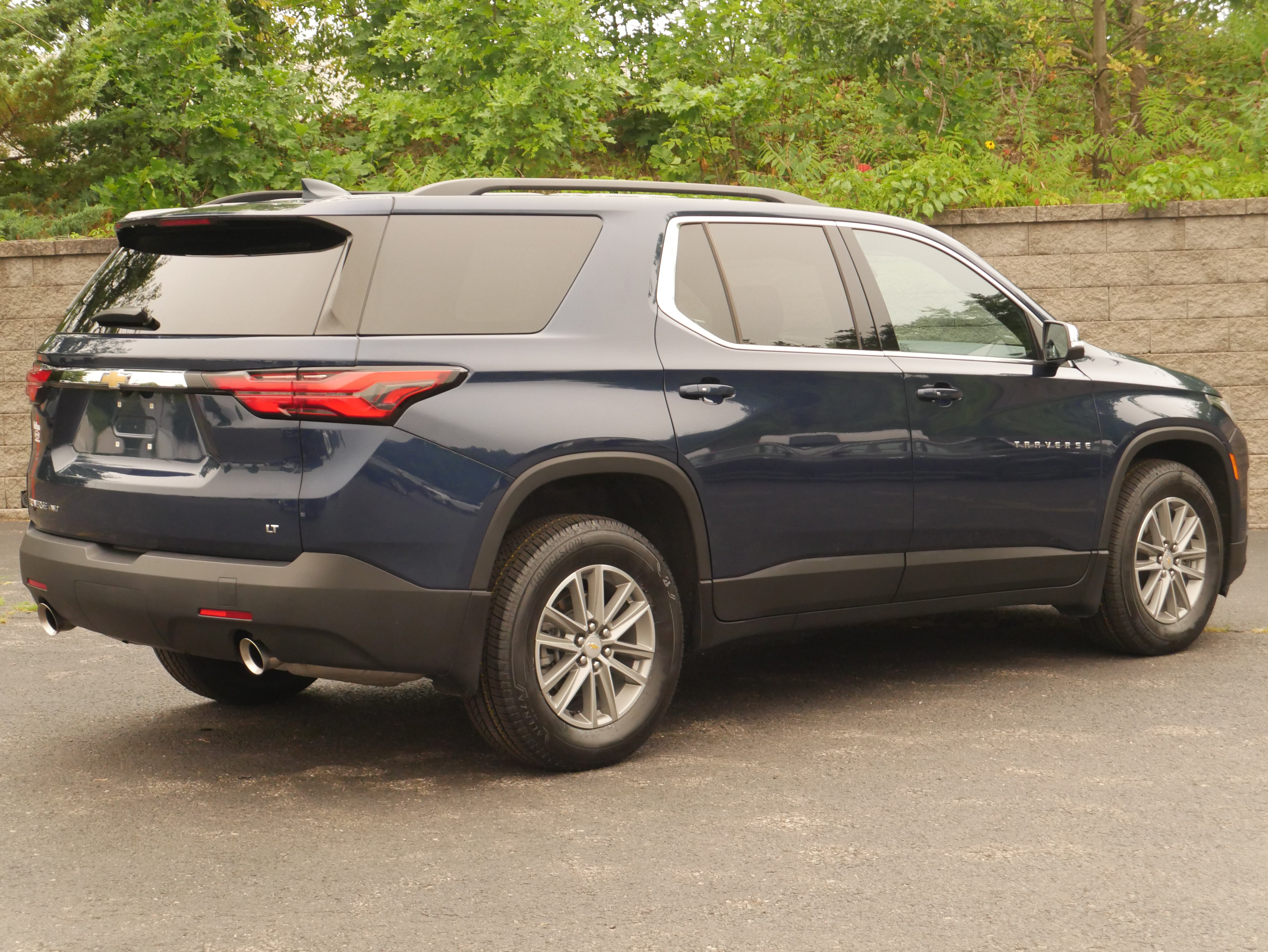 Certified 2023 Chevrolet Traverse LT AWD/4WD image 9