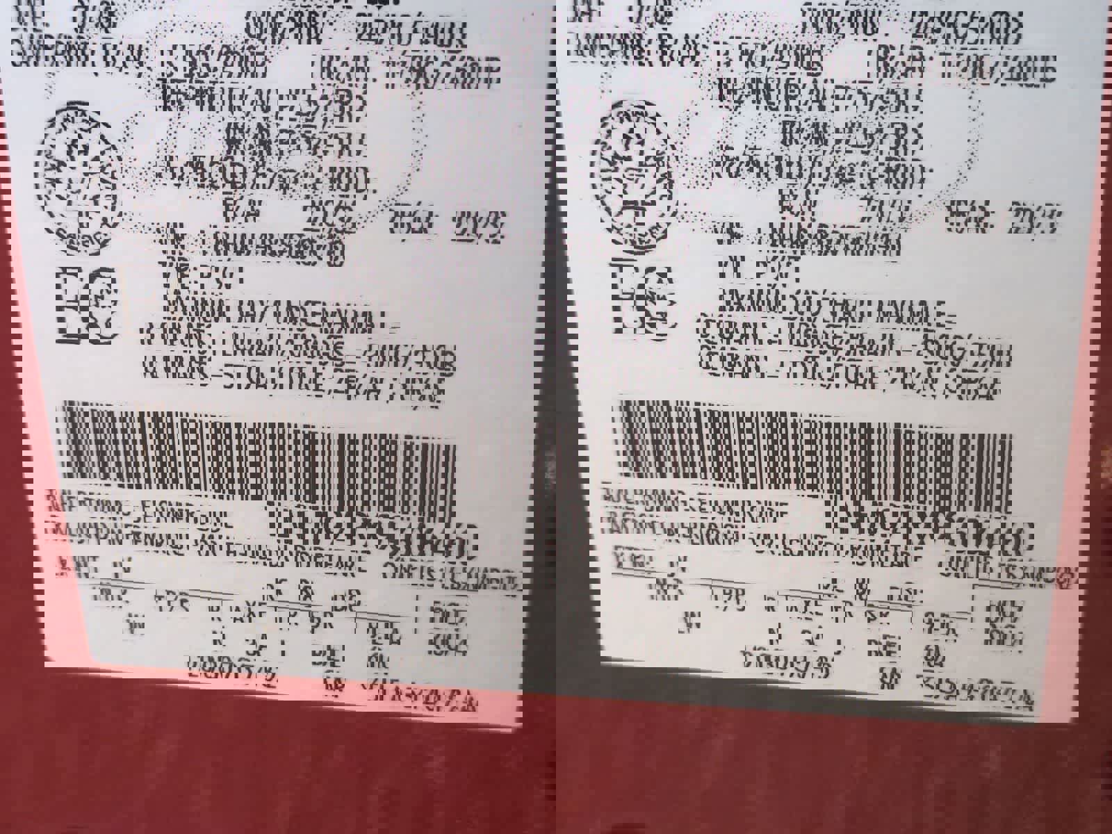 Used 2009 Lincoln MKS AWD image 37