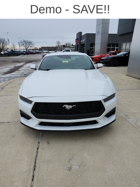 New 2026 Ford Mustang Coupe RWD image 3