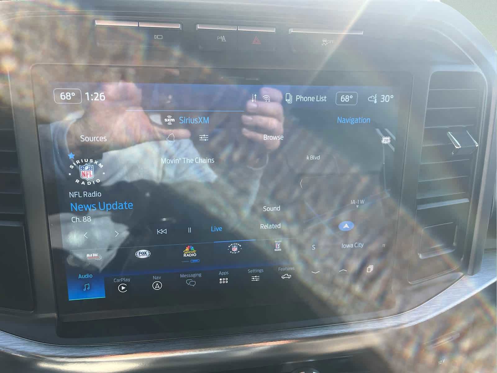 Used 2022 Ford F150 Lariat w/ Equipment Group 502A High image 43