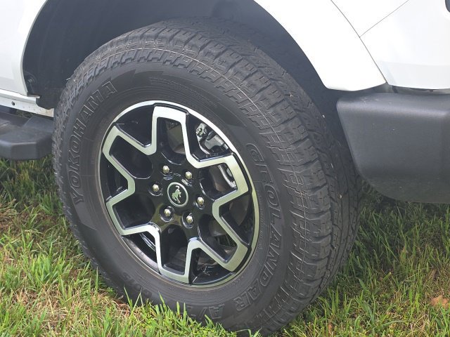 Used 2023 Ford Bronco Outer Banks AWD/4WD image 8