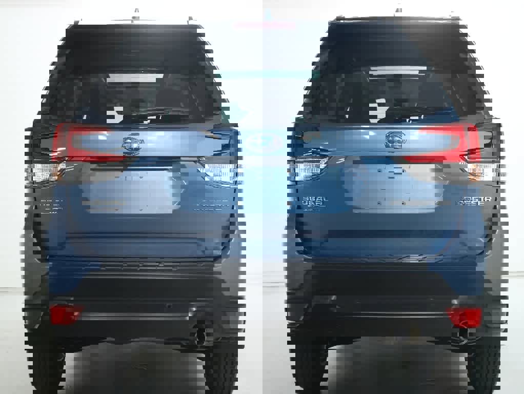 Certified 2023 Subaru Forester Limited image 46