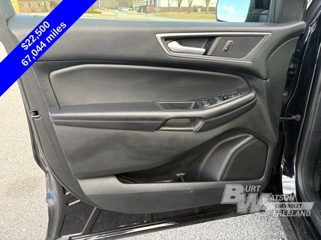 Used 2024 Ford Edge SEL image 11