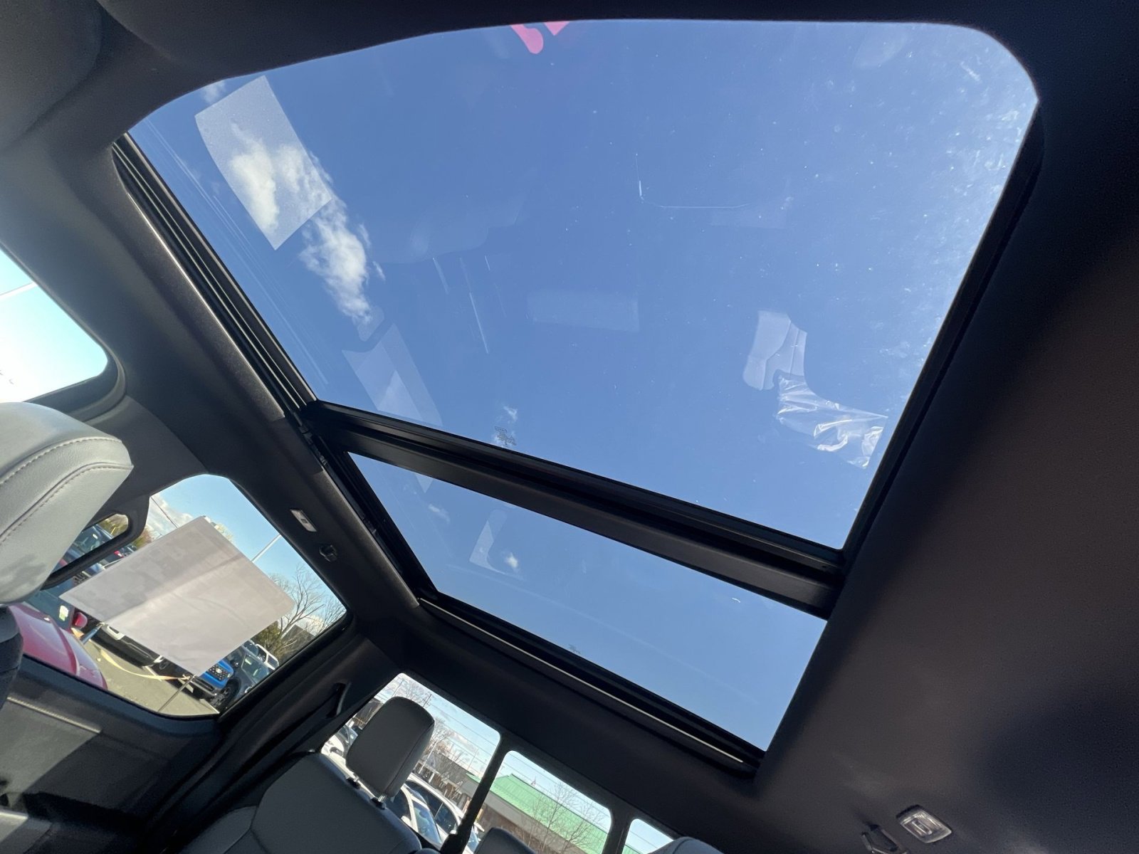 New 2025 Ford F150 Lightning Lariat image 24