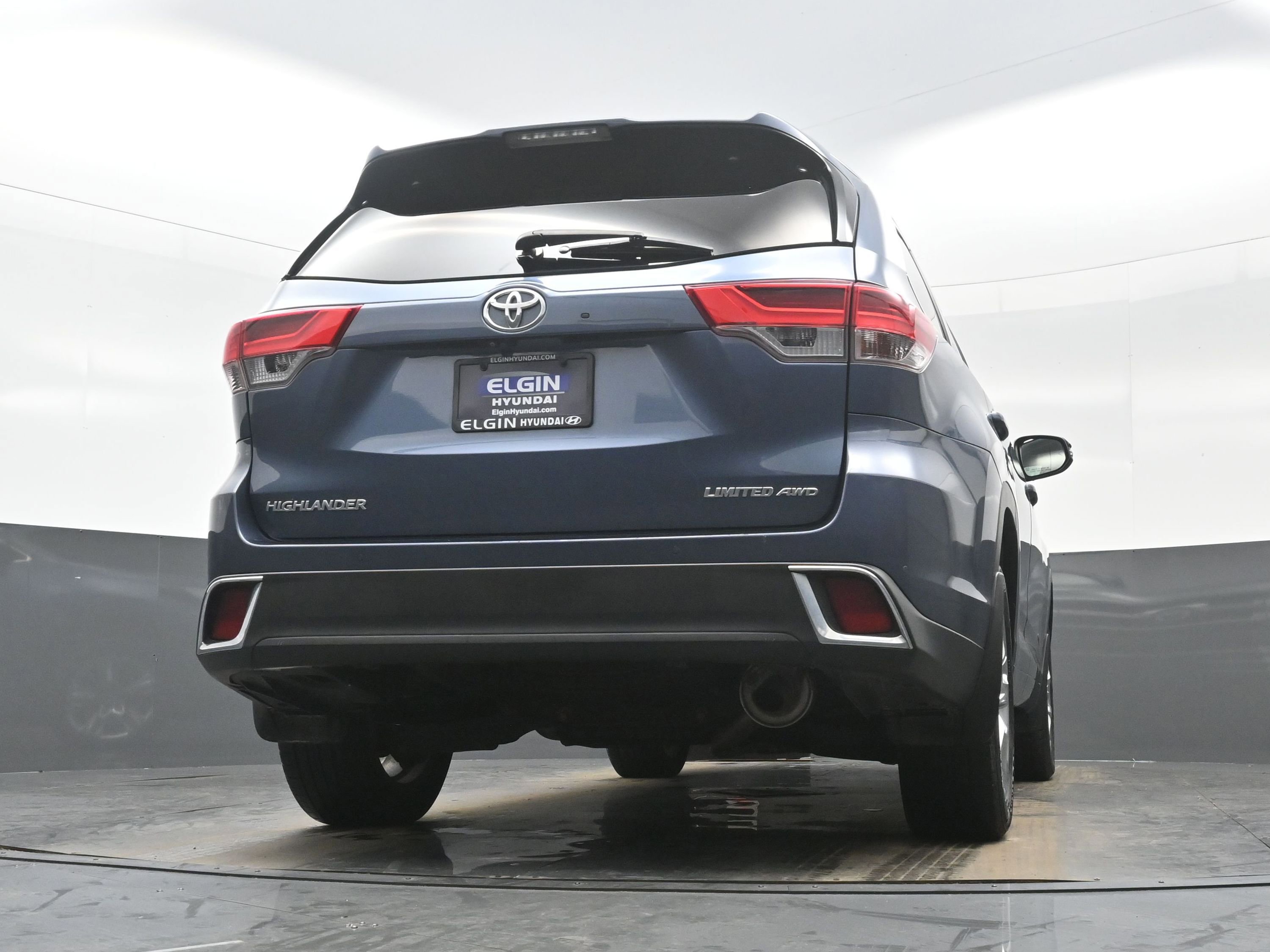 Used 2017 Toyota Highlander Limited image 33