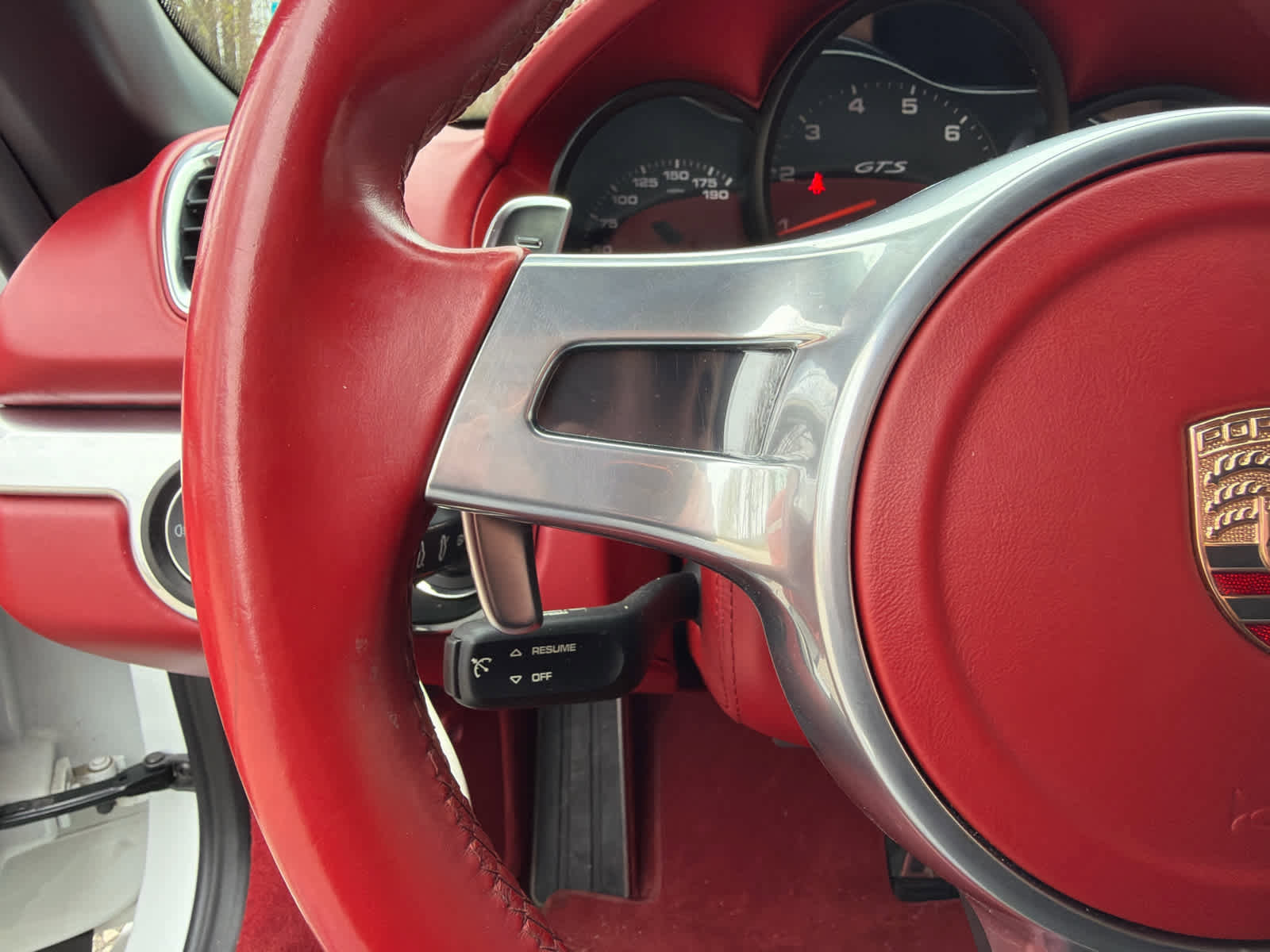 Used 2015 Porsche Boxster GTS RWD image 12