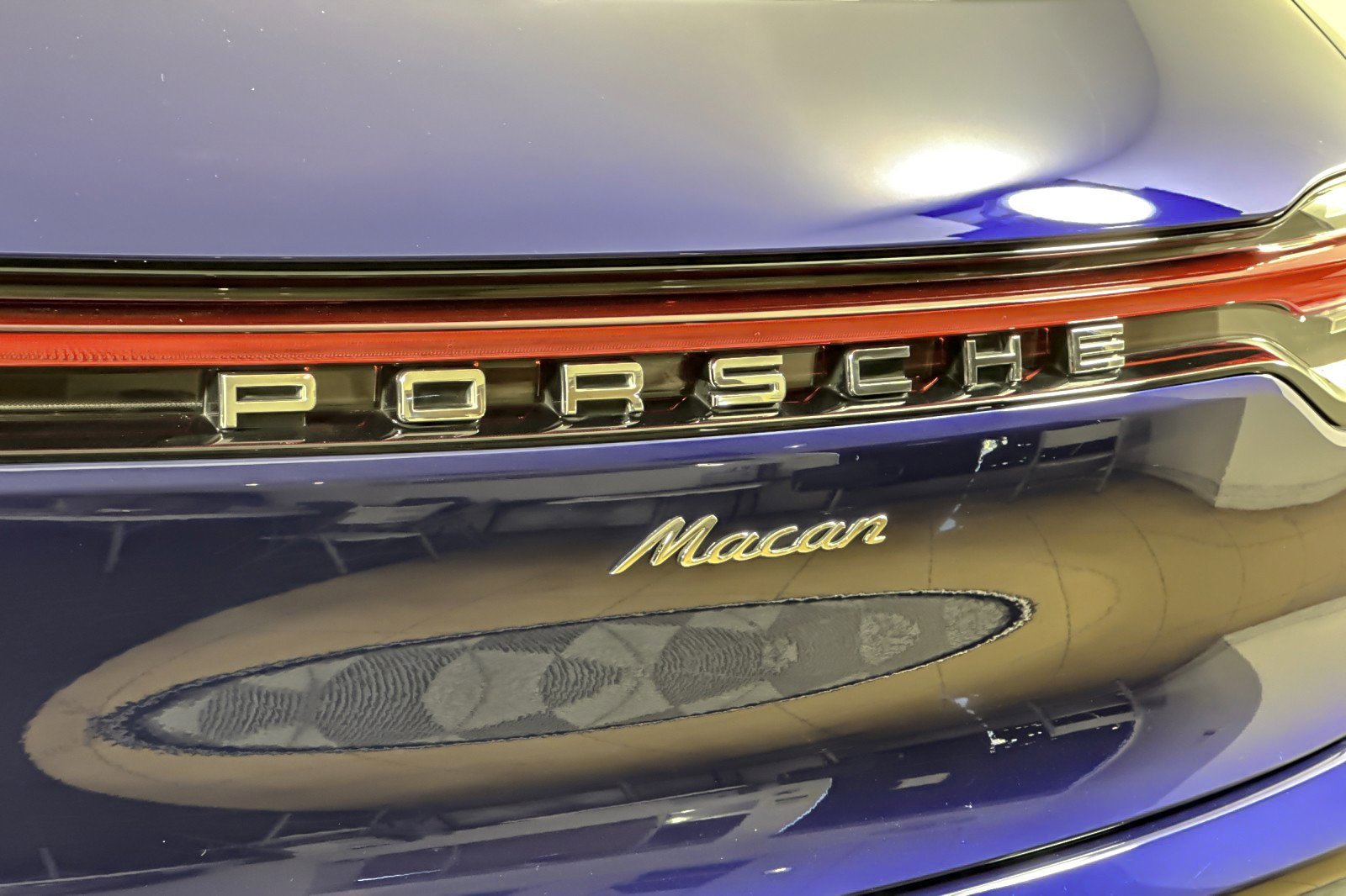 Used 2024 Porsche Macan Turbo image 26