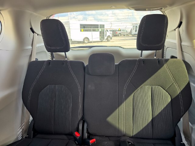 Used 2024 Chrysler Voyager LX FWD image 14