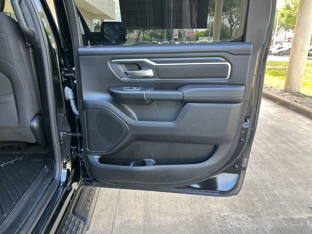 Used 2025 RAM 1500 Big Horn RWD image 37