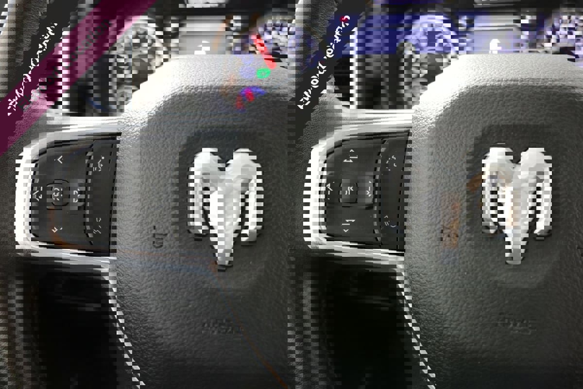 Used 2024 RAM 3500 Laramie image 29