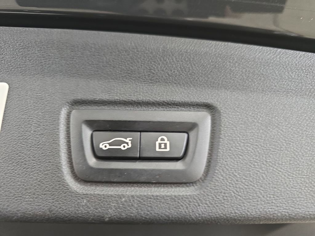 Certified 2023 BMW i4 eDrive35 image 30