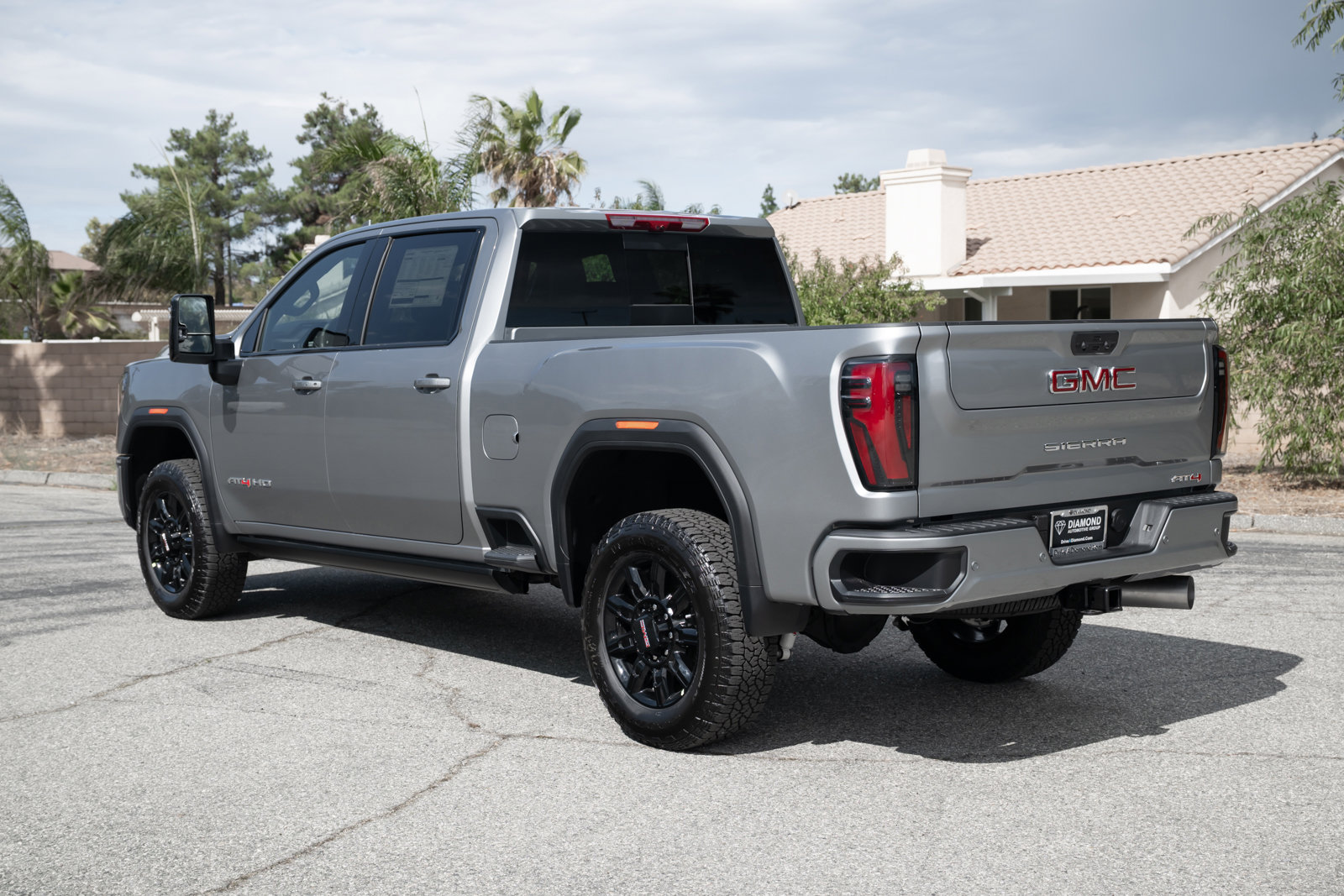 New 2026 GMC Sierra 2500 AT4 w/ AT4 Premium Plus Package image 6