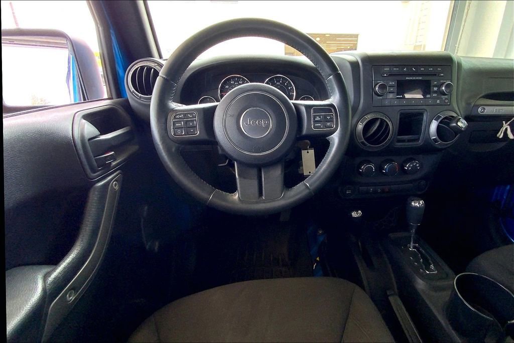 Used 2015 Jeep Wrangler Sport w/ Connectivity Group image 5