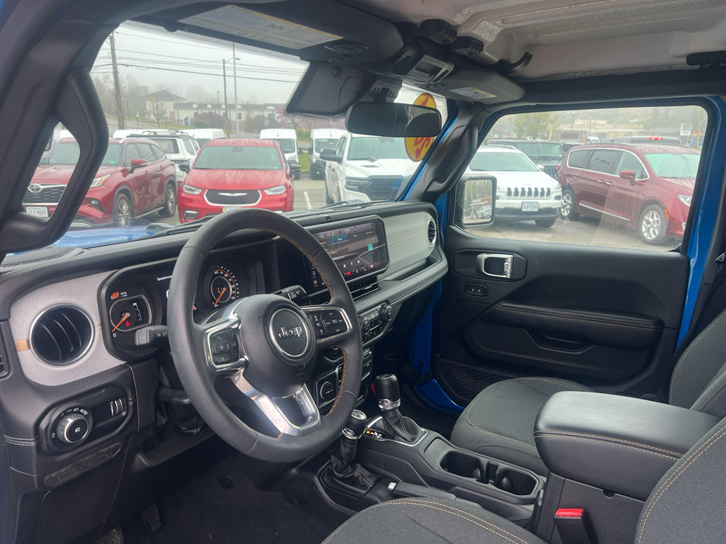 Used 2024 Jeep Wrangler Sahara w/ Safety Group image 6