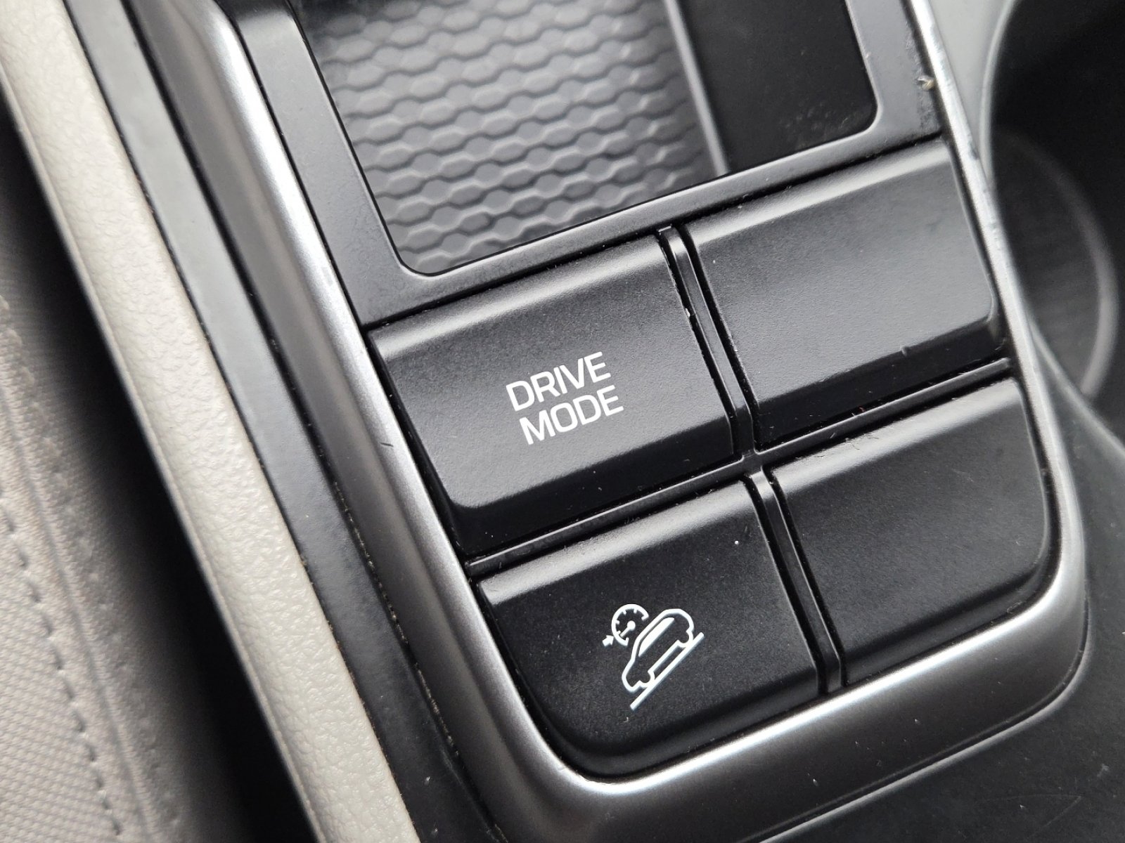 Used 2017 Hyundai Tucson SE image 4