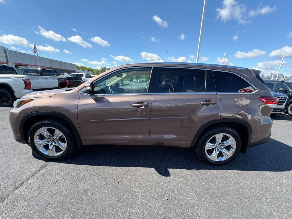 Used 2018 Toyota Highlander Limited Platinum w/ Protection Package #3 AWD/4WD image 5