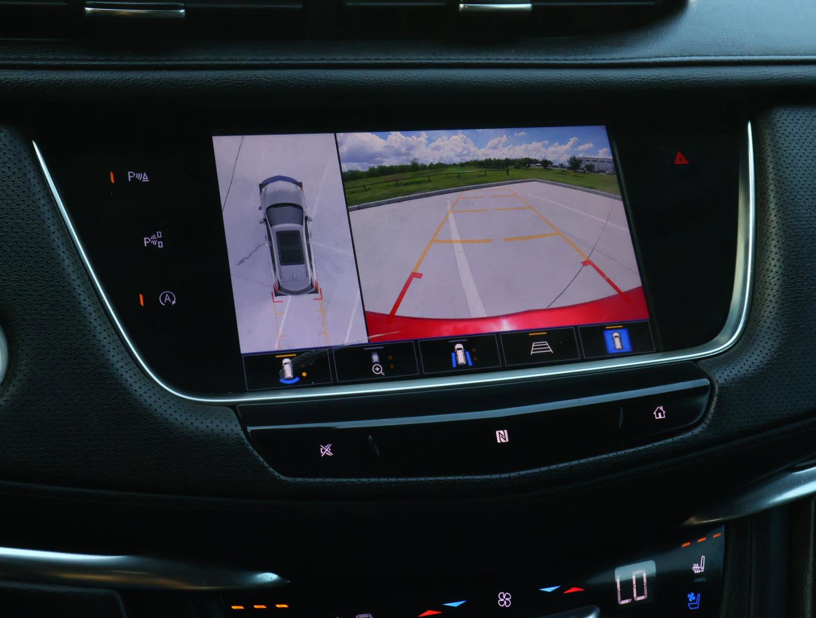 Used 2021 Cadillac XT5 Premium Luxury image 27