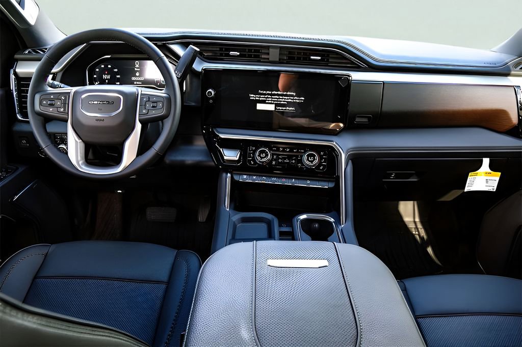 Used 2025 GMC Sierra 2500 Denali w/ Denali Reserve Package image 18
