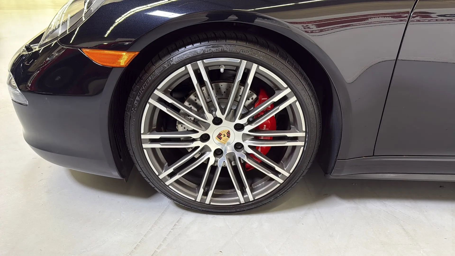 Used 2015 Porsche 911 Carrera 4S AWD/4WD image 25