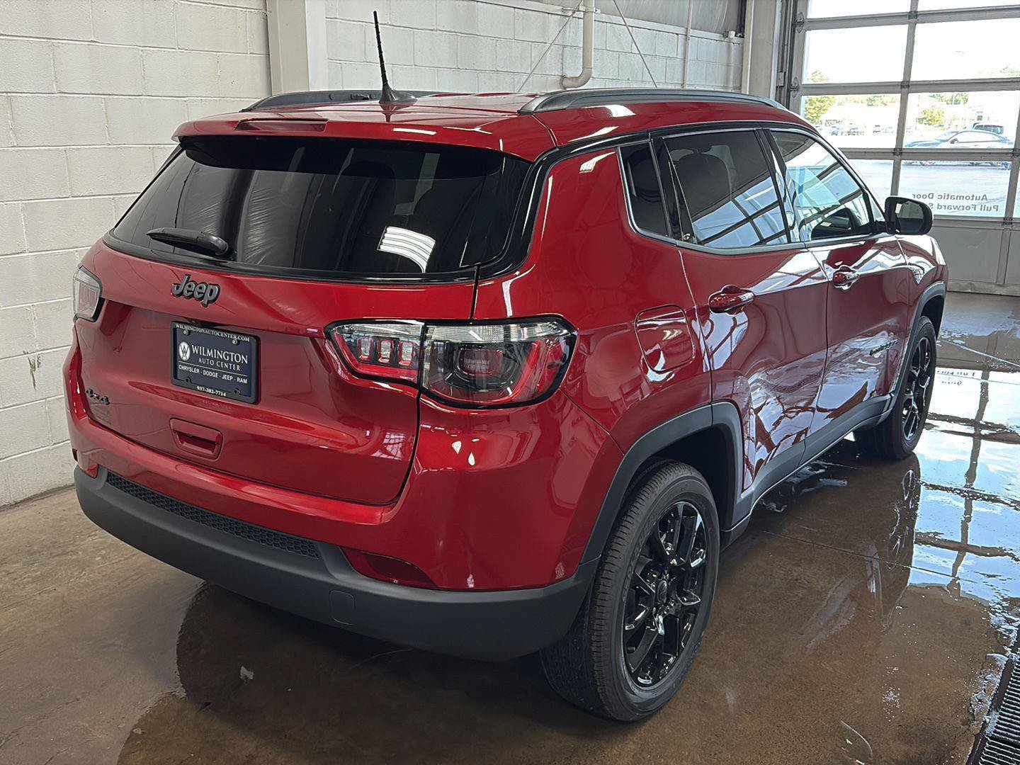 New 2026 Jeep Compass Latitude AWD/4WD image 3