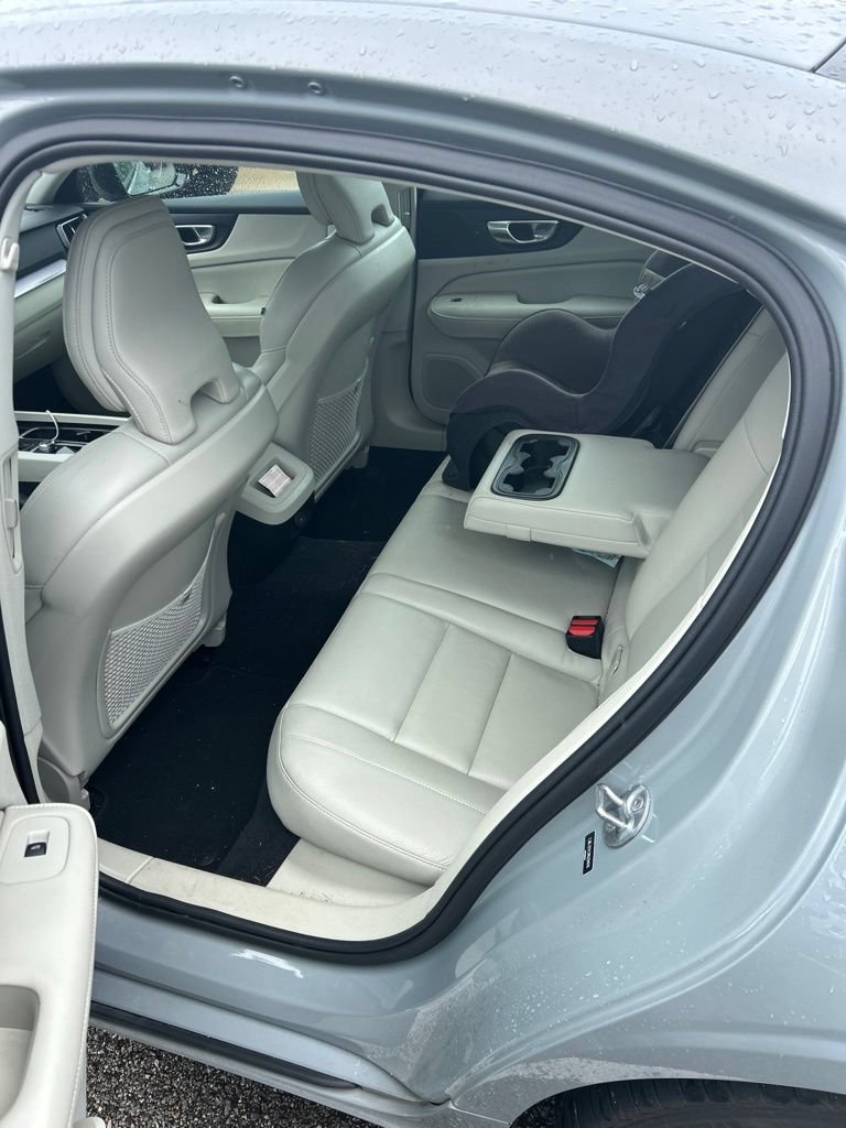 Used 2024 Volvo S60 B5 Core AWD/4WD image 8