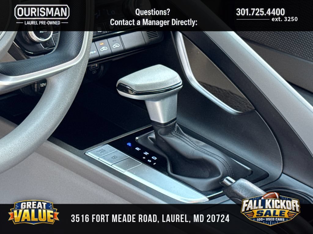 Used 2023 Hyundai Elantra SEL FWD image 16