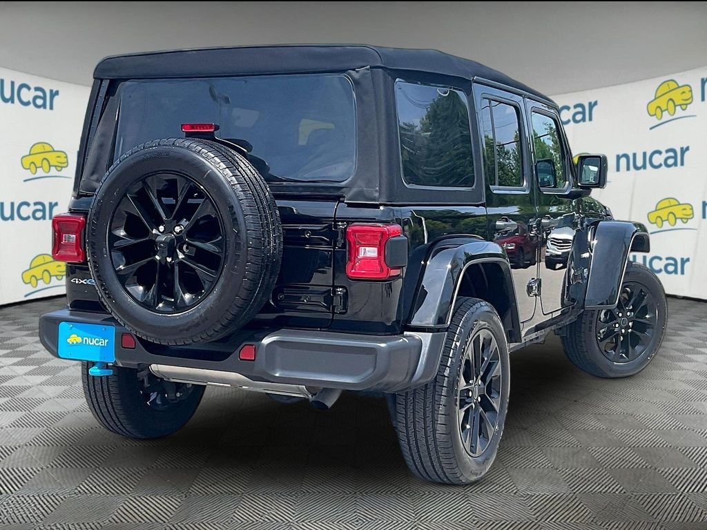 Used 2024 Jeep Wrangler Unlimited Sahara AWD/4WD image 6