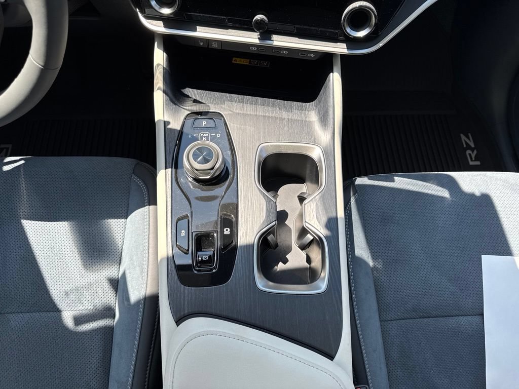 Certified 2023 Lexus RZ 450e Premium w/ Cold Area Package AWD/4WD image 23