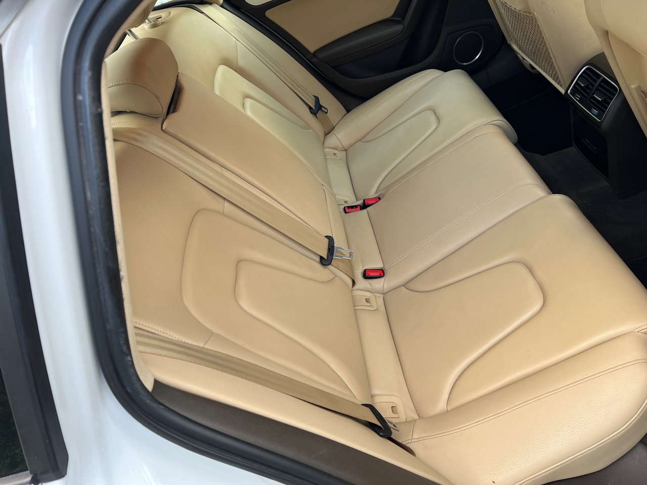 Used 2015 Audi A4 2.0T Premium Plus w/ Technology Package image 13