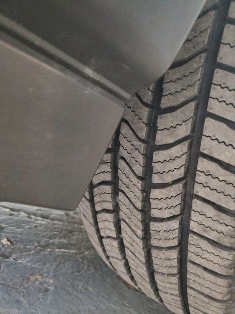 Used 2020 Nissan Pathfinder SV image 29