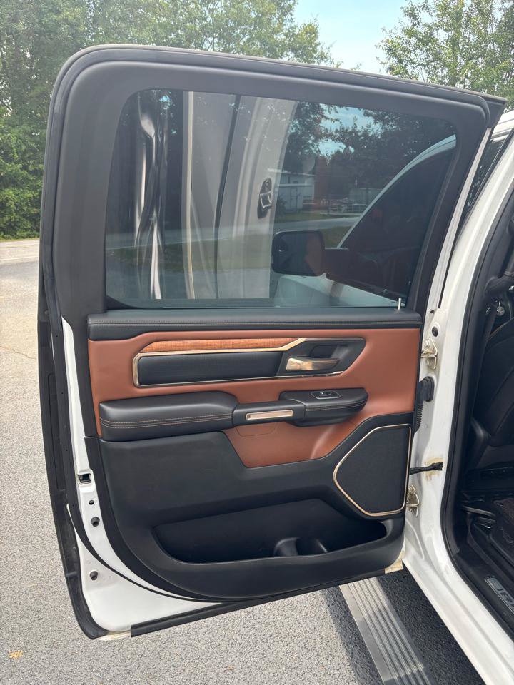 Used 2020 RAM 1500 Longhorn AWD/4WD image 16