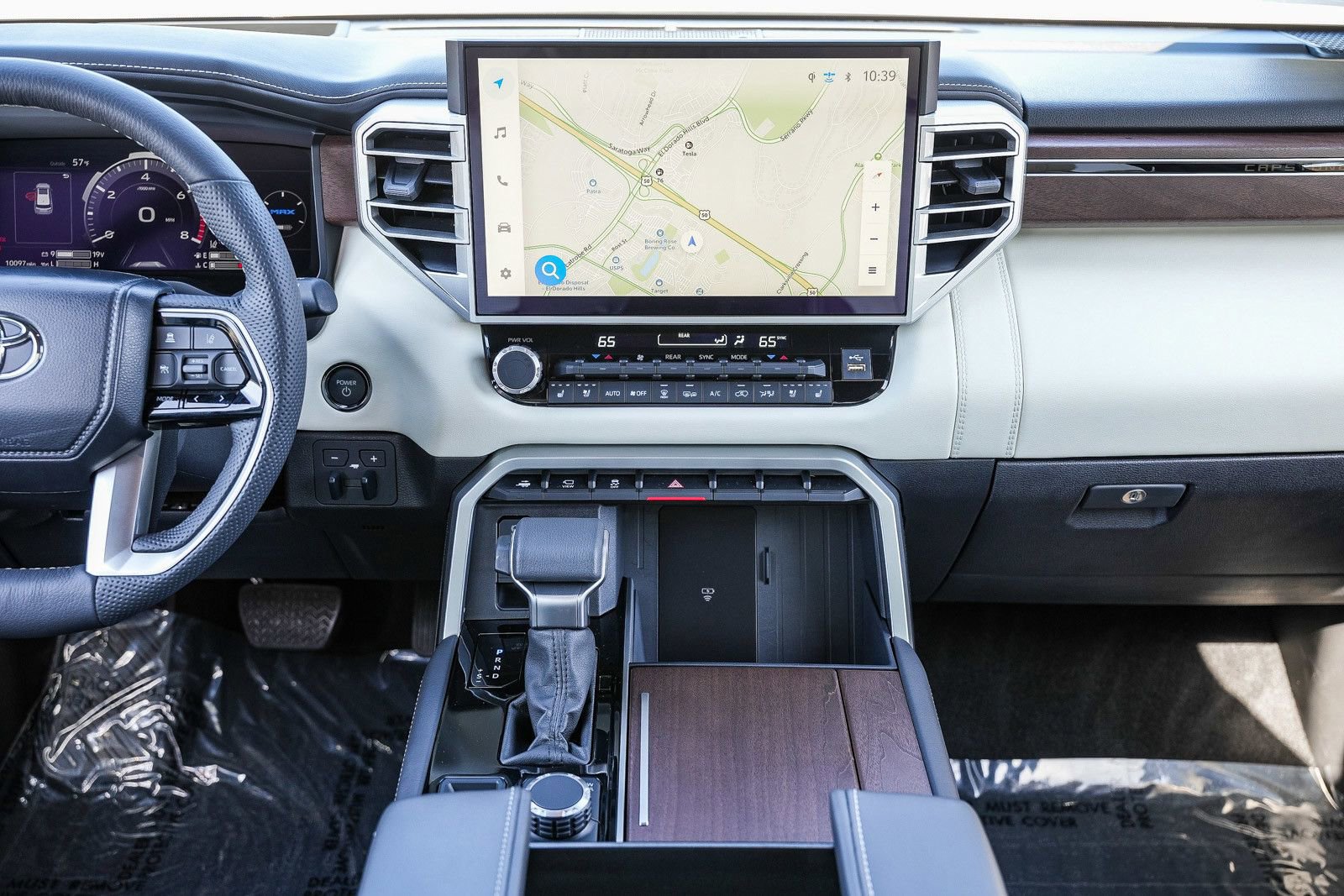 Used 2025 Toyota Sequoia Capstone AWD/4WD image 13