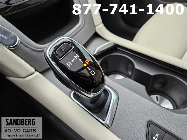 Used 2017 Cadillac XT5 Luxury w/ Driver Awareness Package image 27