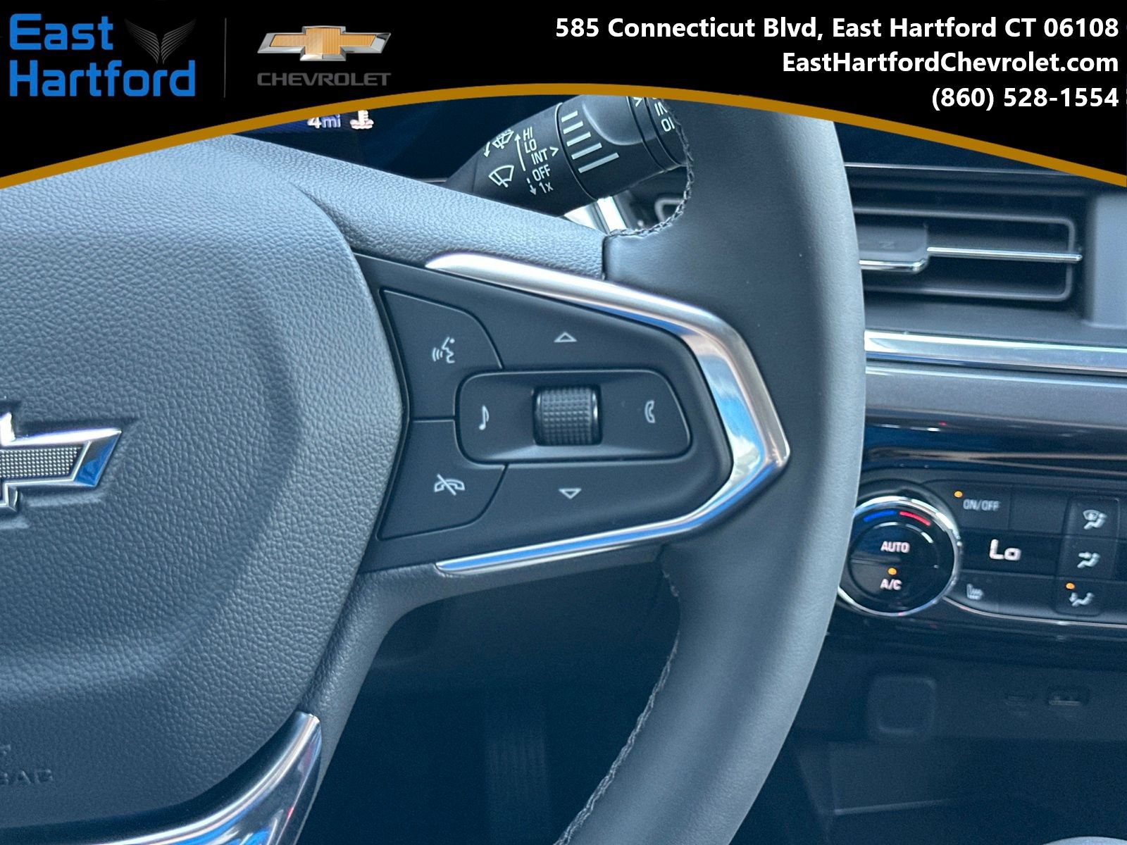 New 2026 Chevrolet Trax ACTIV w/ Driver Confidence Package FWD image 25
