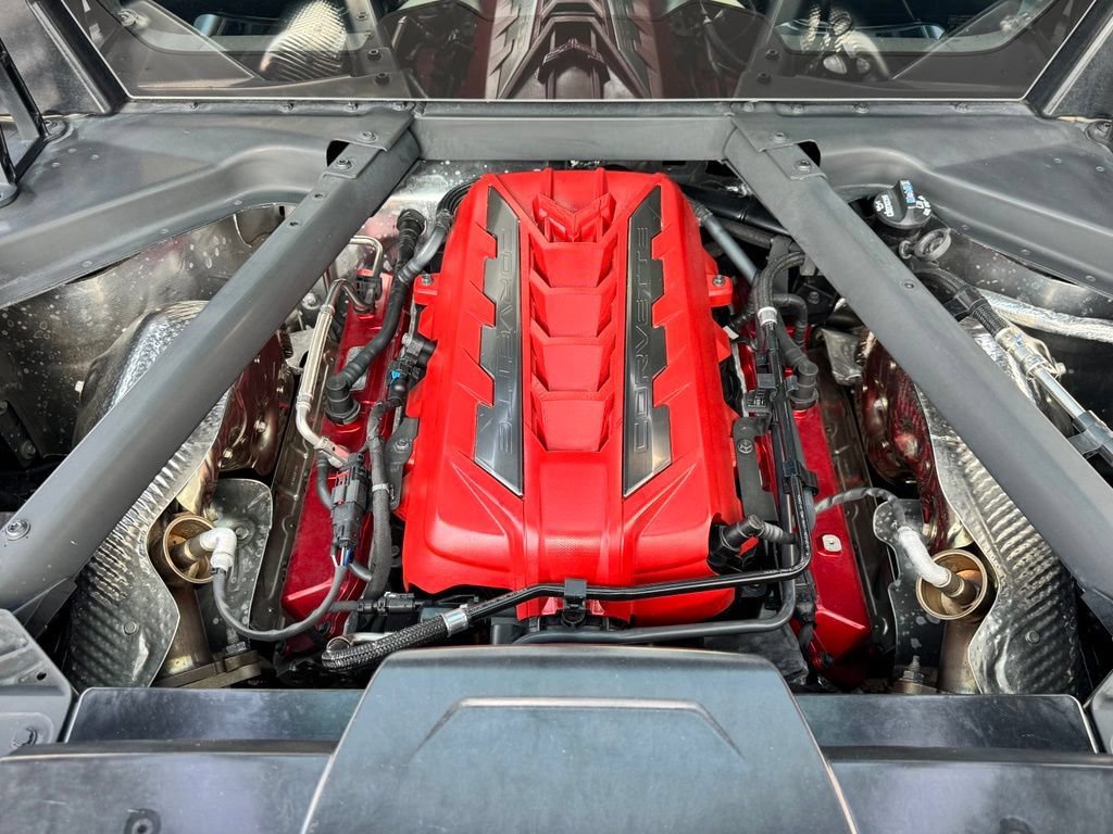 Used 2024 Chevrolet Corvette Stingray Preferred Cpe w/ Stealth Interior Trim Package RWD image 9