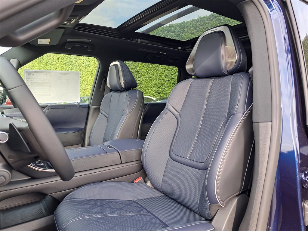 New 2026 INFINITI QX80 SPORT w/ Sport Exterior Package image 17